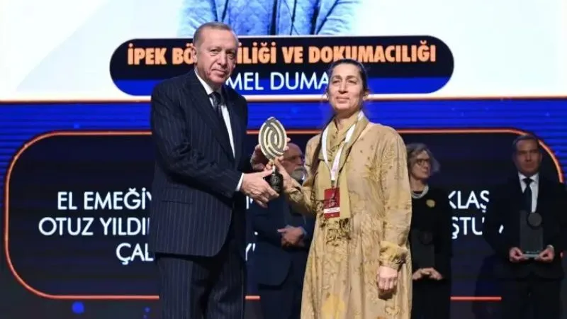 Hatay Sarısı İpeğine Yaşayan İnsan Hazineleri Ödülü