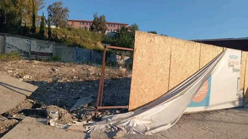 HATAY'DA ADA BAZLI ALANLAR İMAR İZNİNİ BEKLİYOR