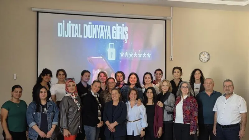 Hatay’da “Dijital Tohumlar Filizleniyor”