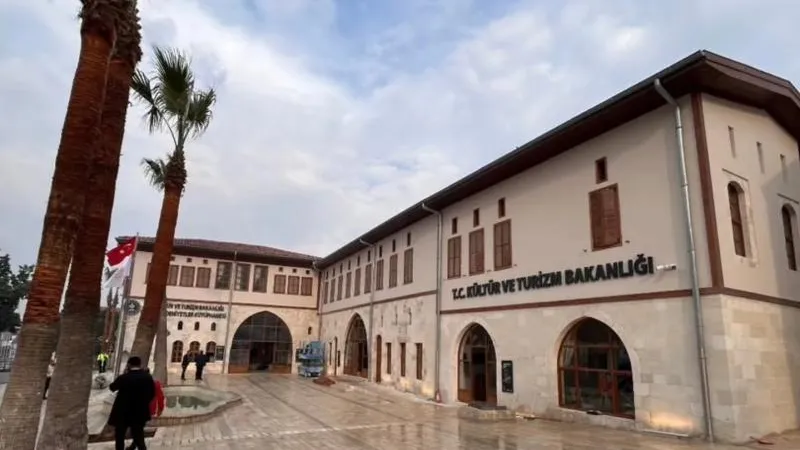 Hatay'da Kütüphane Atağı