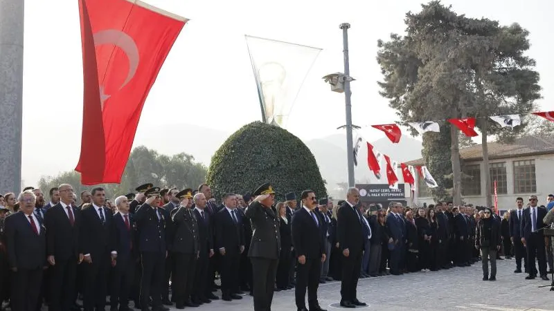 HATAY’IN İSİM BABASI ATATÜRK’E ANLAMLI ANMA