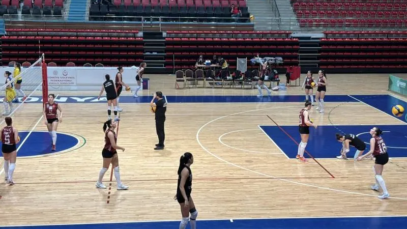 HATAY'IN SULTANLARI MERSİN'DE, VOLEYBOL MAÇI ÜCRETSİZ