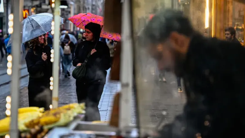 Hava bir anda değişecek. Sağanak geliyor, sıcaklık düşüyor