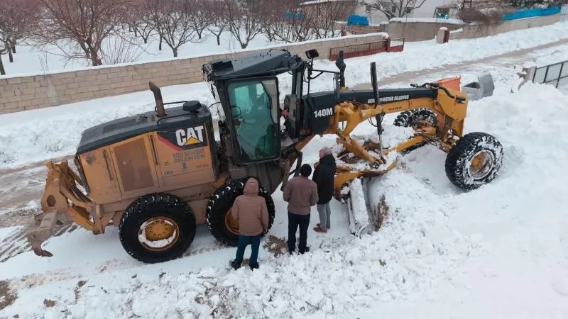 HBB’DEN KIRIKHAN'DA KAR SONRASI ÇALIŞMA