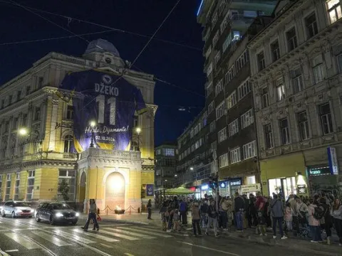 Efsaneye veda zamanı! - fotoğraf 1