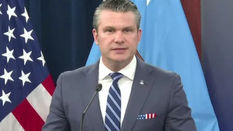 Hegseth'ten bir görevden alma daha! İran'a yeni saldırıyı hazırlayan ismi kovdu