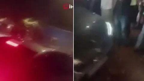 Hindistan’da ünlü oyuncunun aracına silahlı saldırı