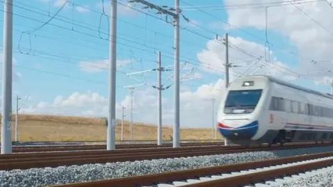 Hızlı tren Avrupa sınırına ulaşıyor
