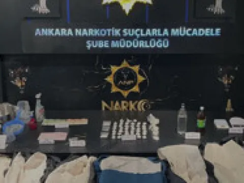 Erzincan'da motosiklet kazası: Sürücü yola savrulup yaralandı - fotoğraf 4