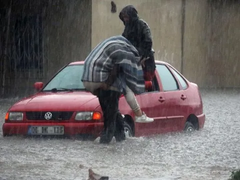 Meteorolojik ekstrem olaylar 2 kat arttı! Çarpıcı tespitler! - fotoğraf 2