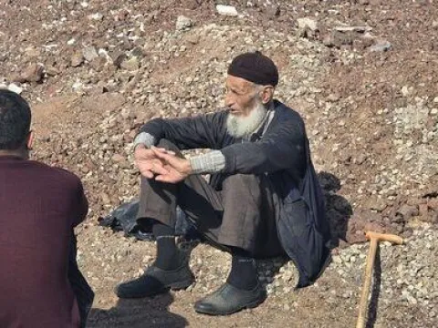 Eşi ve kendisi için mezar kazdırdı - fotoğraf 3