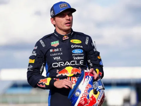 Singapur'da sprint yarışını Verstappen kazandı! - fotoğraf 1