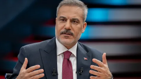 Hürmüz'de barış için son şans: R4 zirvesi İstanbul'da toplanıyor