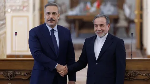 Husiler ve Suudi Arabistan geriliminin gölgesinde dikkat çeken temas