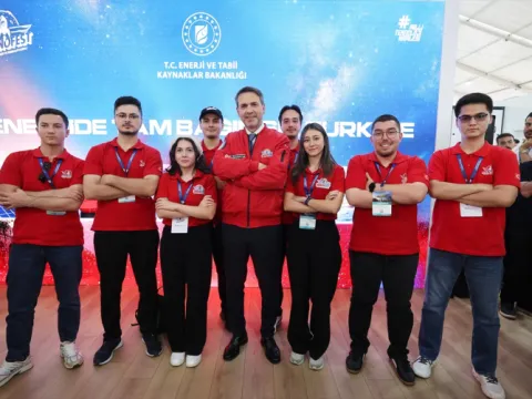 Bakan Bayraktar: 2040 enerji vizyonumuzu birkaç hafta içinde ilan edeceğiz - fotoğraf 2
