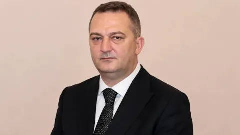 İBB davasının firari sanığı Murat Gülibrahimoğlu, Yunanistan'da yakalandı