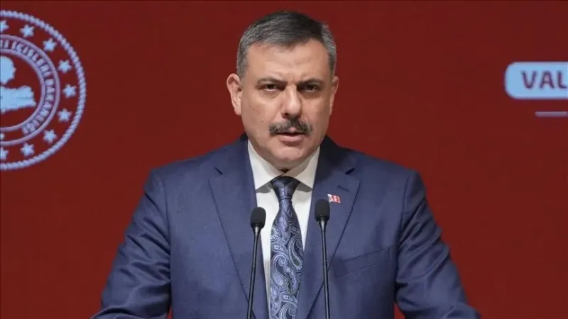 İçişleri Bakanı Çiftçi'den rahatsızlanan bebeği hastaneye yetiştiren polise teşekkür