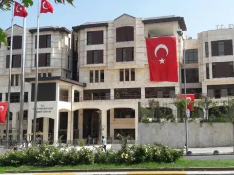 Mithat Bülent Özmen kimdir, neden gözaltına alındı? Eyüpsultan Belediyesi hangi parti? Eyüpsultan Belediye Başkanı hangi partiden? - fotoğraf 1