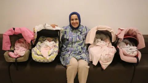 İkinci çocuk isterken, dördüzleri oldu: "Şaşkınız"
