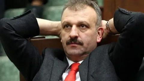 İktidara yakın gazetecinin iddiası: Oktay Saral görevden alındı!