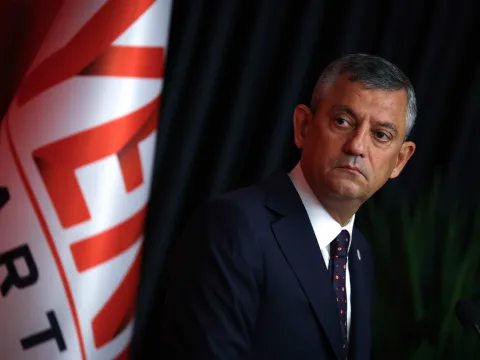 Siyasi denginler değişiyor! Anketlerde lider değişti... - fotoğraf 2