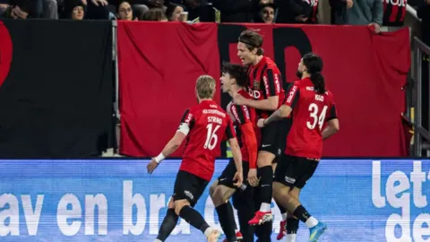 İlk yarı 0-0 bitti ikinci yarıda gol rekoru kırıldı: Dünya bu maçı konuşuyor