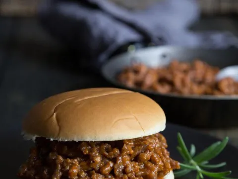 Adı kadar dağınık bir burger - fotoğraf 6
