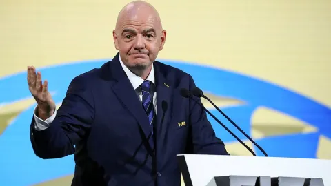 Infantino'dan UEFA'ya belge yanıtı