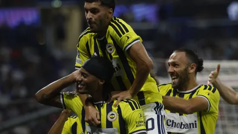 İngiliz devinden Fenerbahçe'nin yıldızına kanca: O maçta hayran kaldılar