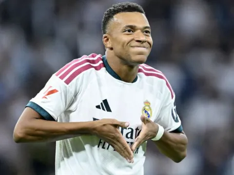 Real Madrid'den Mbappe'nin Mao sözleri için özür! - fotoğraf 1