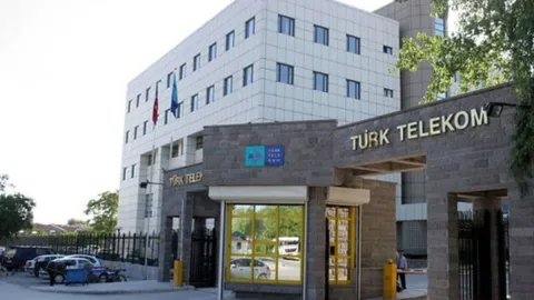 İşçi çıkar, taşerona böl, satışa hazırla!