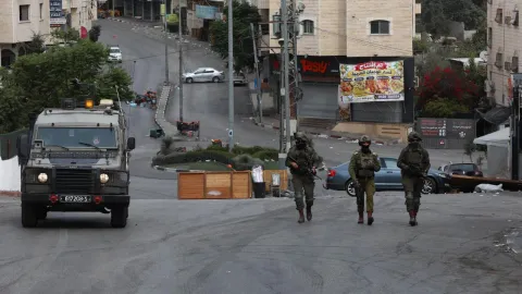 İşgalci İsrail ordusu, Batı Şeria'daki baskınlarını sürdürüyor