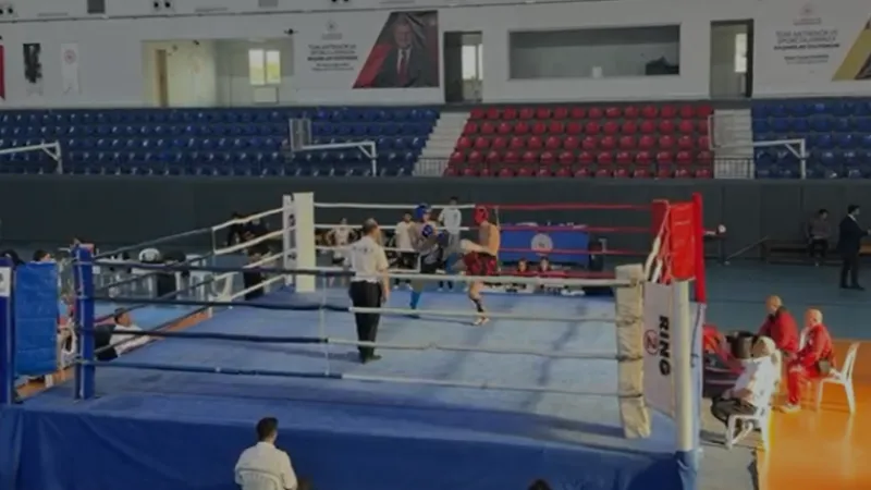 İSKENDERUN'DA KİCK BOKS TURNUVASI HEYECANI