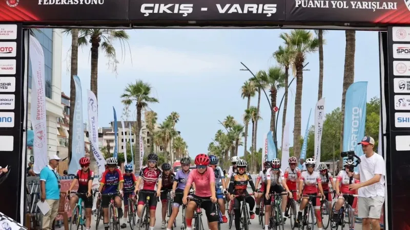 İSKENDERUN'DA SPORA YATIRIM, GENÇLİĞE GELECEK