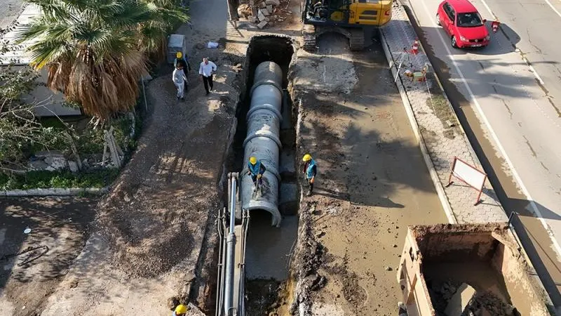 İSKENDERUN’DA YAĞMUR SUYU ALTYAPISINA GÜÇLENDİRME