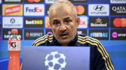 İsmail Kartal Aston Villa maçı öncesi açıkladı! ‘Böyle bir karar aldık'