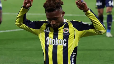 İsmail Kartal biletleri kesti: Fenerbahçe’de Nene ve Mimovic’in yolu ayrılıyor