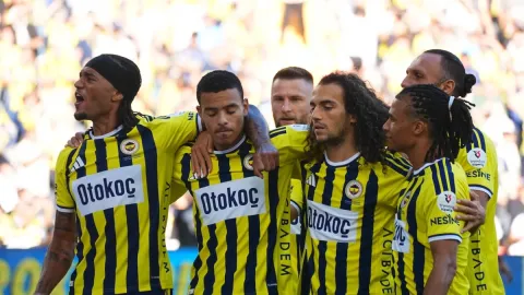 İsmail Kartal'ın en güvendiği isimdi! Fenerbahçe'de Guendouzi'nin bileti kesildi