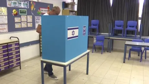 İsrail’de seçimin şifreleri: Netanyahu koltuğunu kaybedebilir mi?