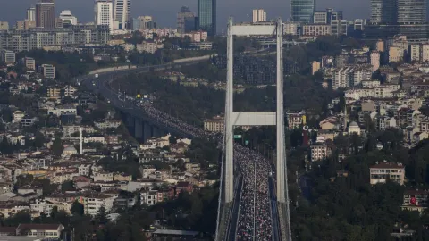 İstanbul Maratonu nedeniyle bazı yollar trafiğe kapatılacak