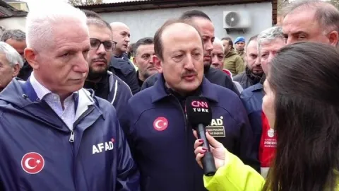 İstanbul Valisi Davut Gül CNN TÜRK'te: "Pazartesi hasar ödemeleri yatırılmaya başlanacak."