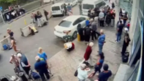 İstanbul ve Mersin’de IŞİD operasyonu: 7 gözaltı