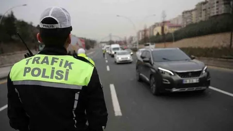 İstanbul'da birçok yol bugün kapalı