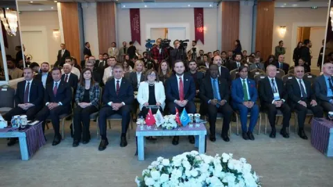 İstanbul'da ‘COP31’e Doğru: Yerel İklim Eylem Politika Diyaloğu’ programı düzenlendi