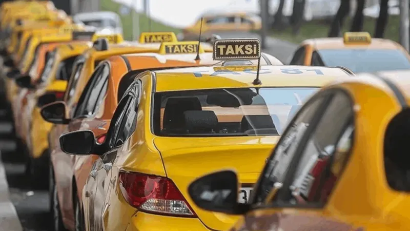 İstanbul'da taksilerde yeni dönem! El sallayanı almayacaklar