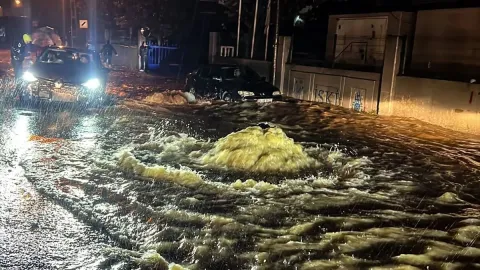 İstanbul'da yağış tehlikesi sürüyor