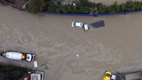 İstanbul'daki seli günler önce bildi! Daha kötüsü geliyor