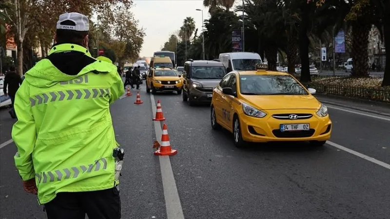 İstanbullular dikkat: Sahil yolu pazar günü kapanacak
