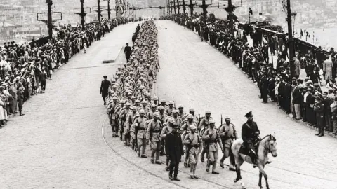 İstanbul'un kurtuluşunun 103. yılı kutlu olsun