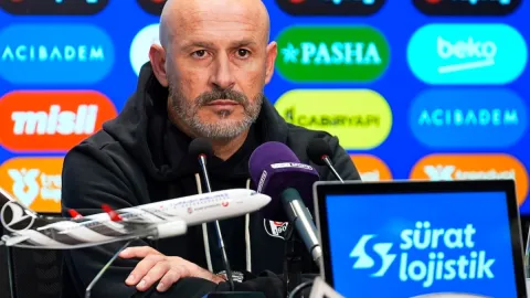 Italiano'dan üç futbolcuya övgü: "Onlardan çok memnunum"